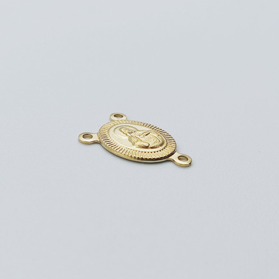 Medal Oval Small with Edge Scored 3 Jump Rings - Models – Image 3
