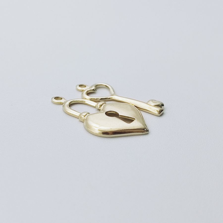 Key and Heart - Image 2