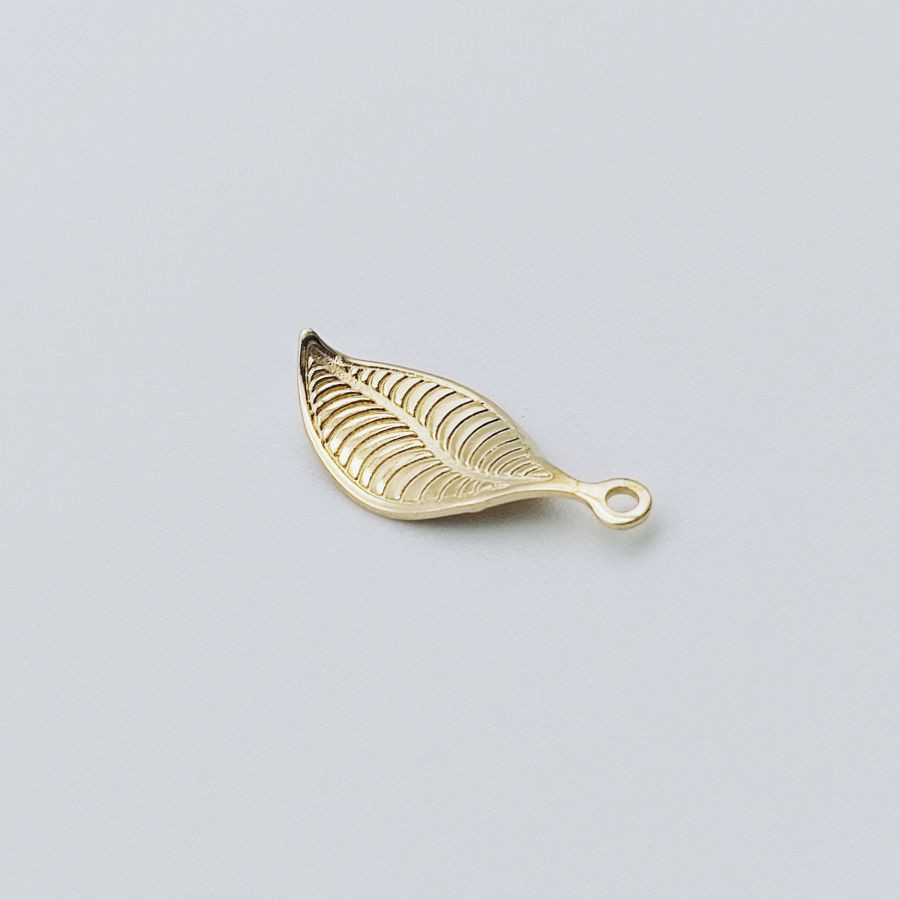 Leaf Small Wavy