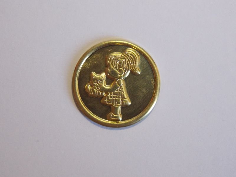 Round 15mm Girl Cat without Bail