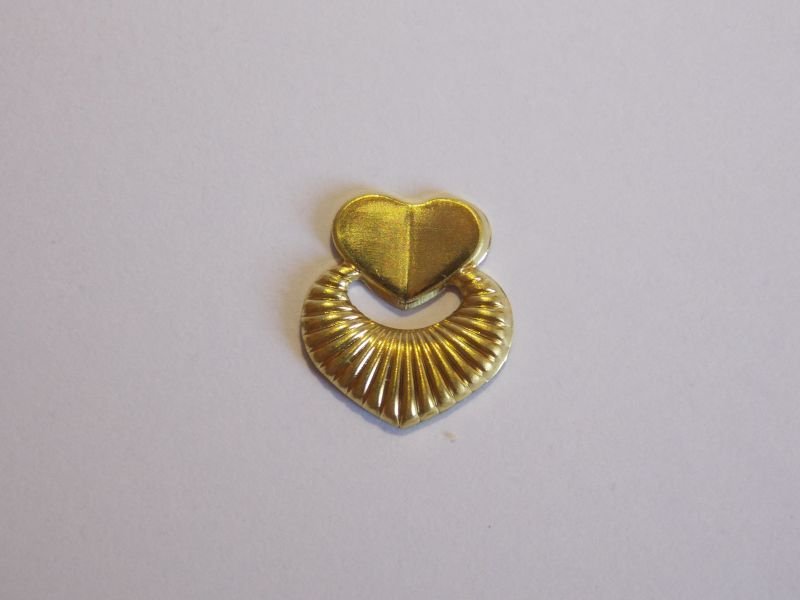 Heart 12x10mm Diamond-cut and Waves without Bail