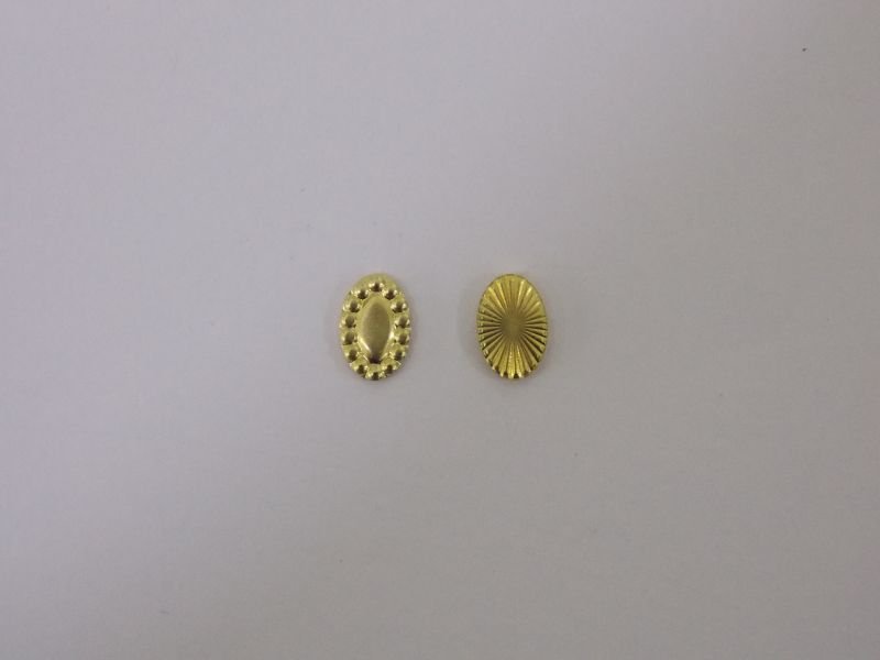 Oval 6x4mm with Small Balls Solid without Bail
