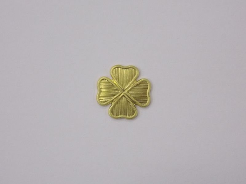 Clover 12mm Solid for Resin without Bail