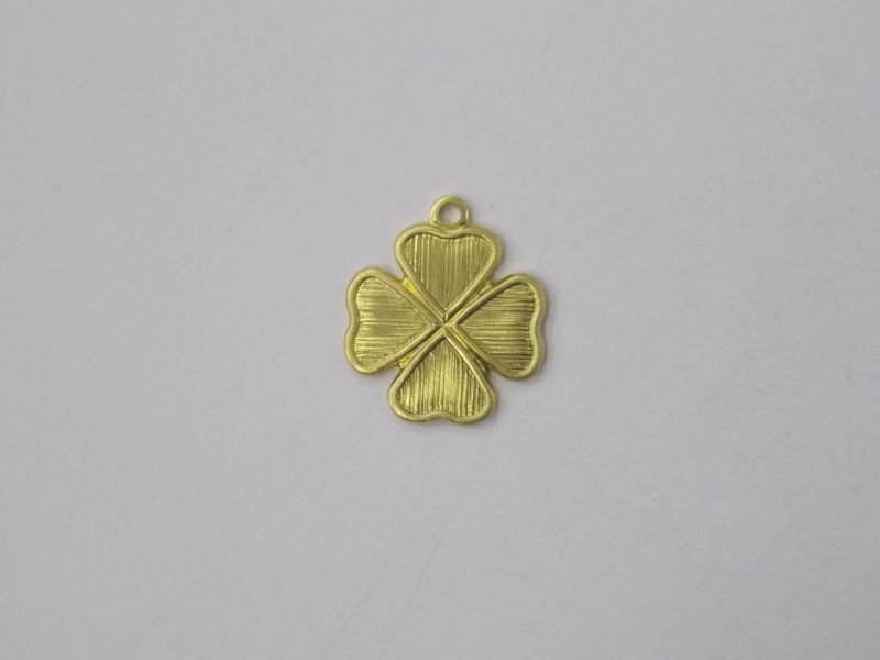 Clover 12mm Solid for Resin with Bail