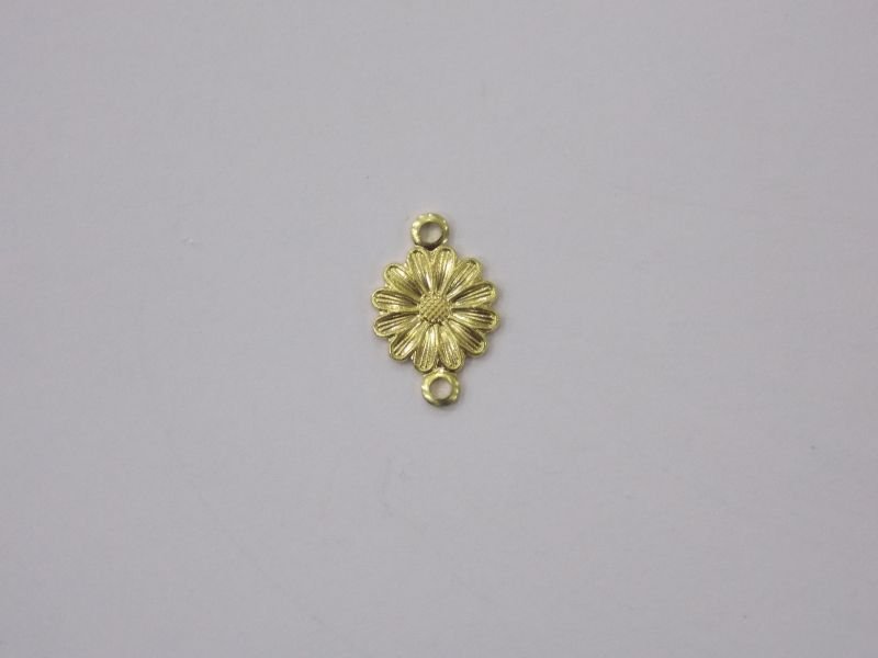 Daisy 8mm Solid for Resin with 2 Bail Bracelet