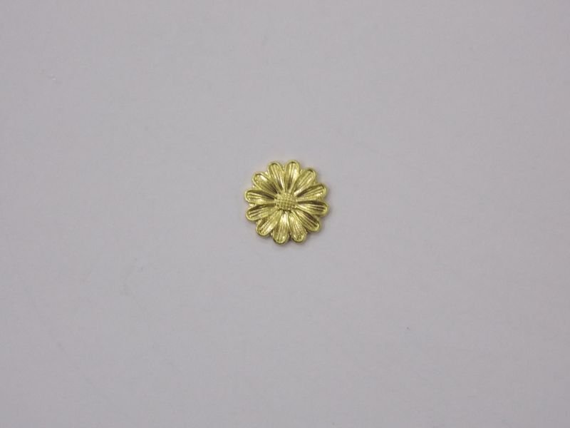 Daisy 8mm Solid for Resin without Bail