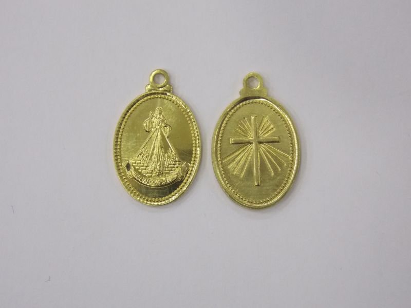 Oval 15mm"jesus Misericordioso"/back Cross