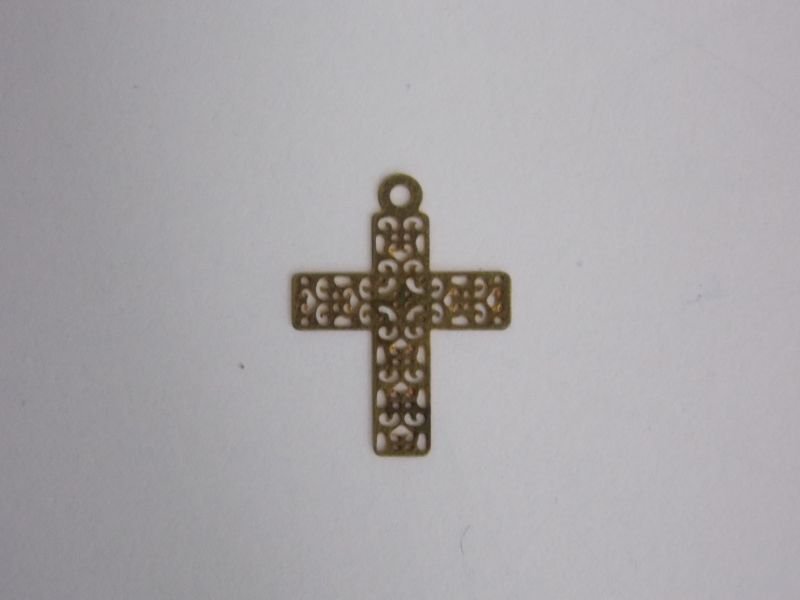 Photo-etched Cross Openwork 13mm with Bail