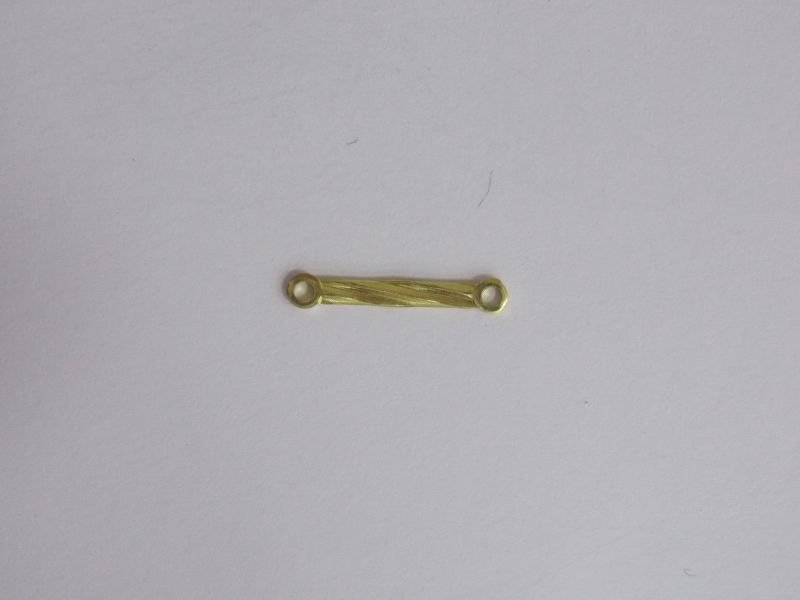 Pick 15mm Diamond-cut with 1 Bail Top 1 Bottom