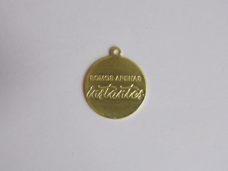 Medal 15mm "somos Apenas Instantes" with Bail