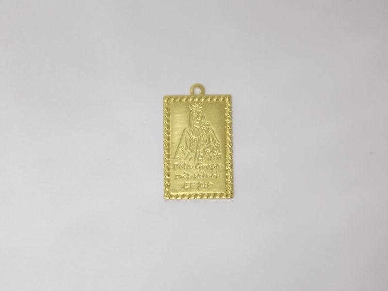 Straight 20mm Carmel and Prayer Border Straight with 1 Bail