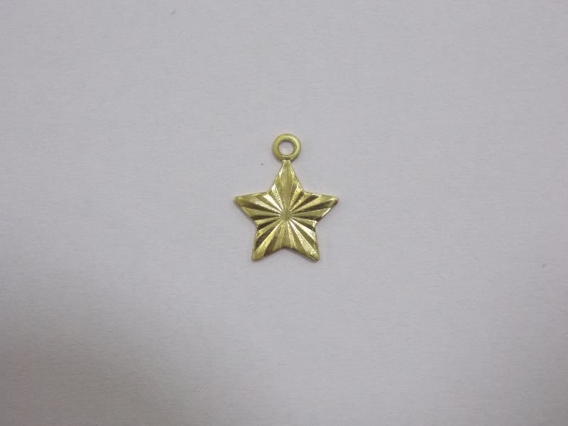 Star 8mm Diamond-cut with Bail