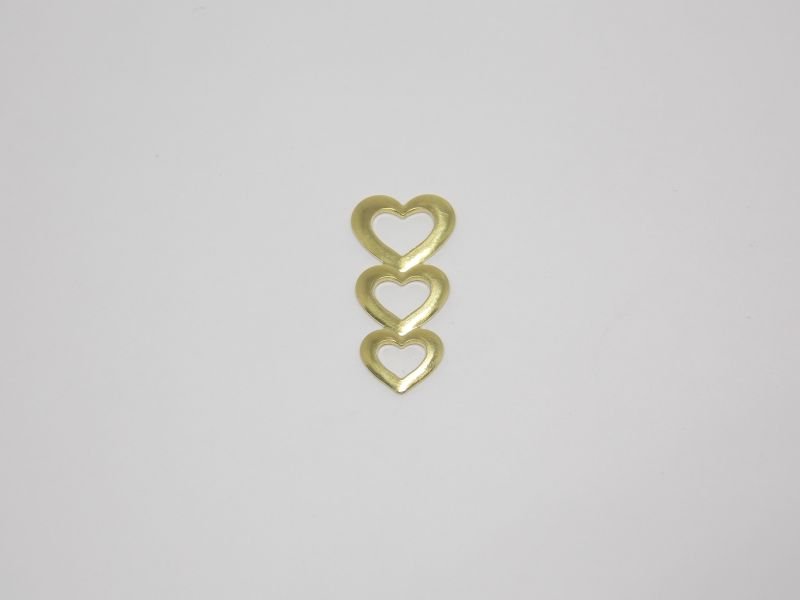 3 Heart 20mm Openwork Straight without Bail