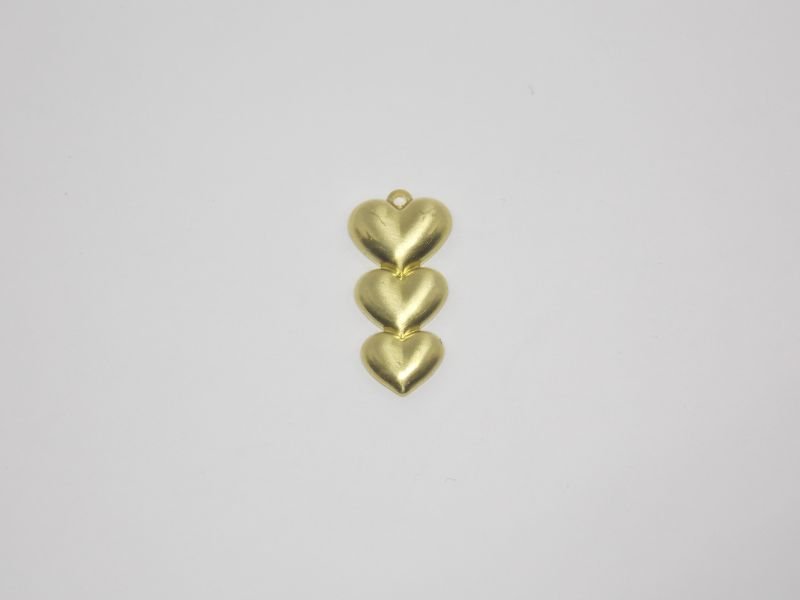 3 Heart 20mm in Pe Plain with Bail