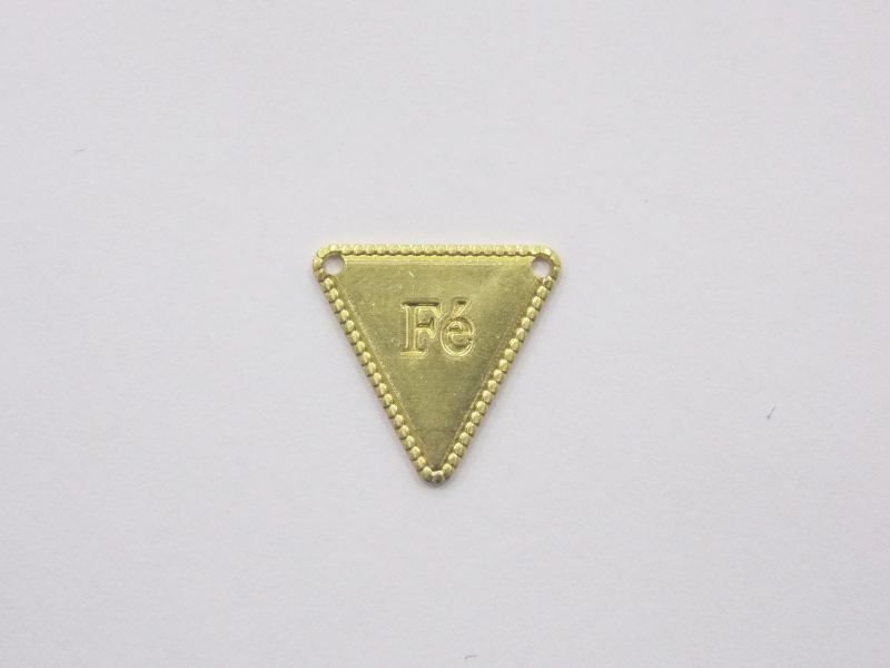 Triangle 13mm "fé" Edge Textured with 2 Holes for Necklace