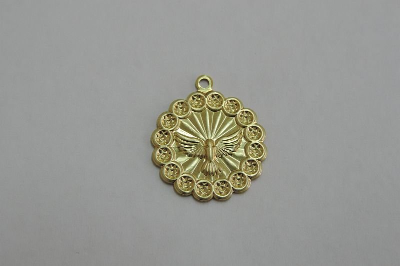 Holy Spirit Round 20mm Edge with Pearl