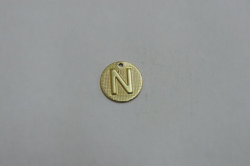 Round 11mm Textured Letter N 1 Hole Top