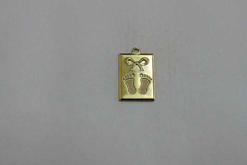 Pendant Rectangle 14mm with Little Bow and Little Foot