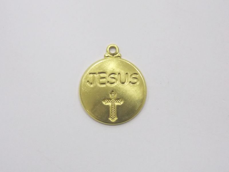 Pendant Round 15mm with Jesus and Cross Textured