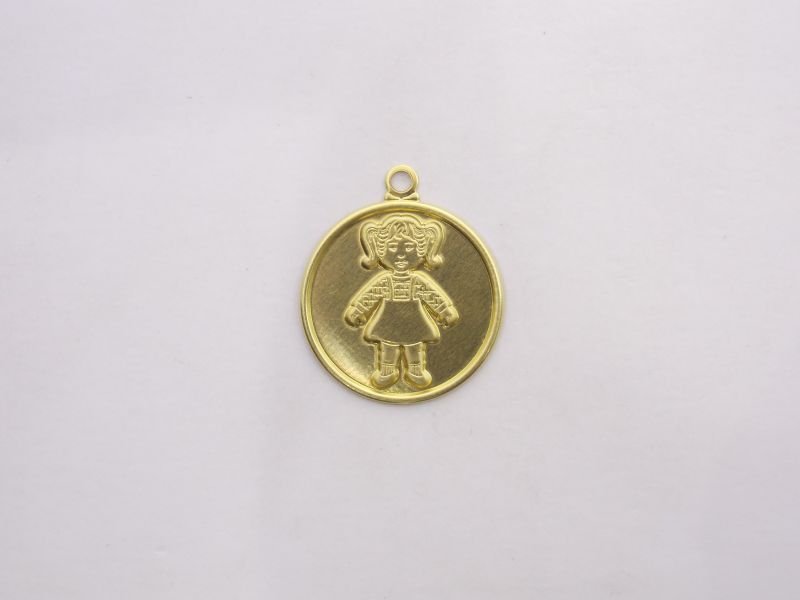Pendant Round with Girl Stamped 25mm Sheet 0,40