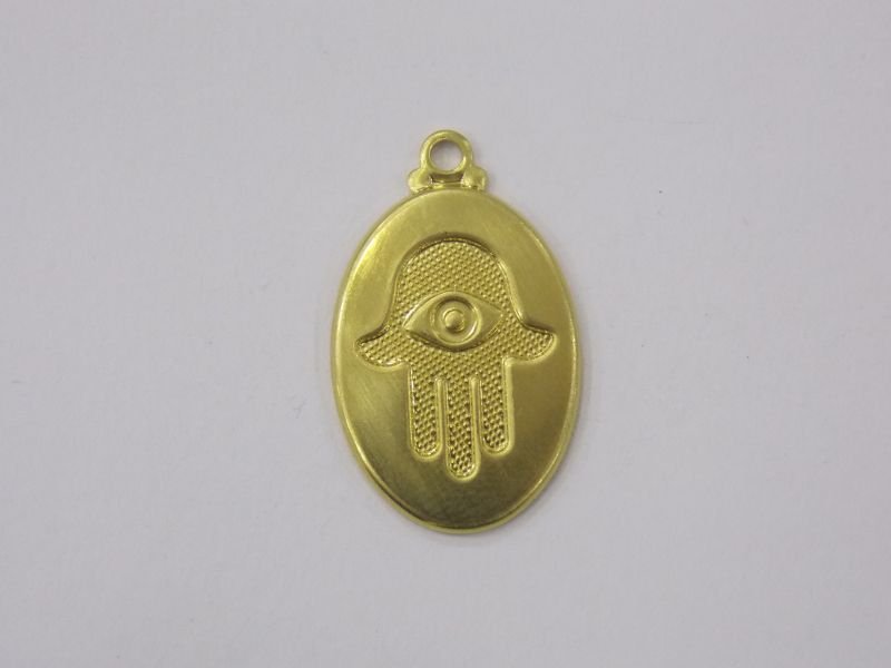 Pendant Oval with Hand of Fatima Textured 24x14mm