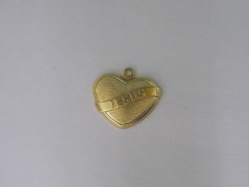 Heart Textured "jesus" with 1 Bail 16mm