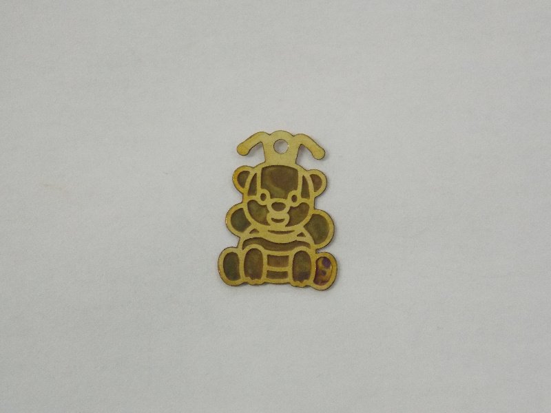 Bee Sitting with Bail 16mm