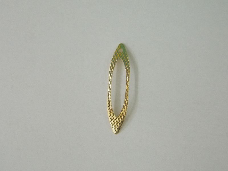 Marquise Openwork Domed Diamond-cut with 1 Hole 30mm
