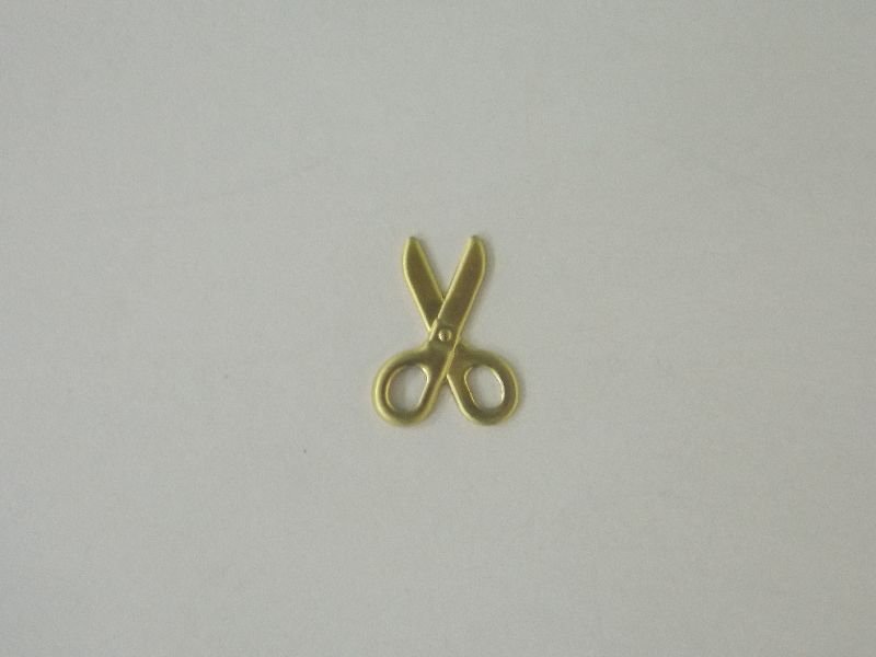 Pendant Scissors Openwork without Bail 16mm - Half