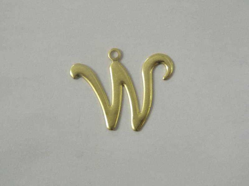 Letter W 20mm Plain