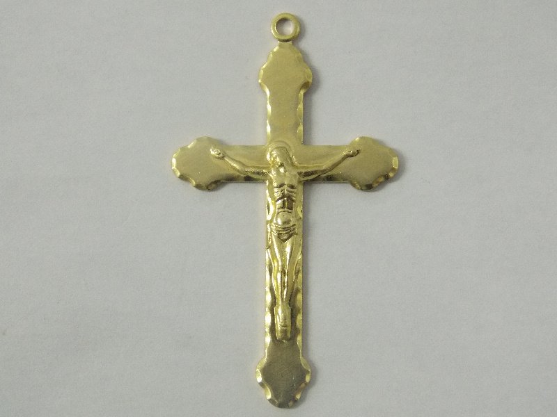 Cross Tips Rounded with Christ 40mm with Jump Ring