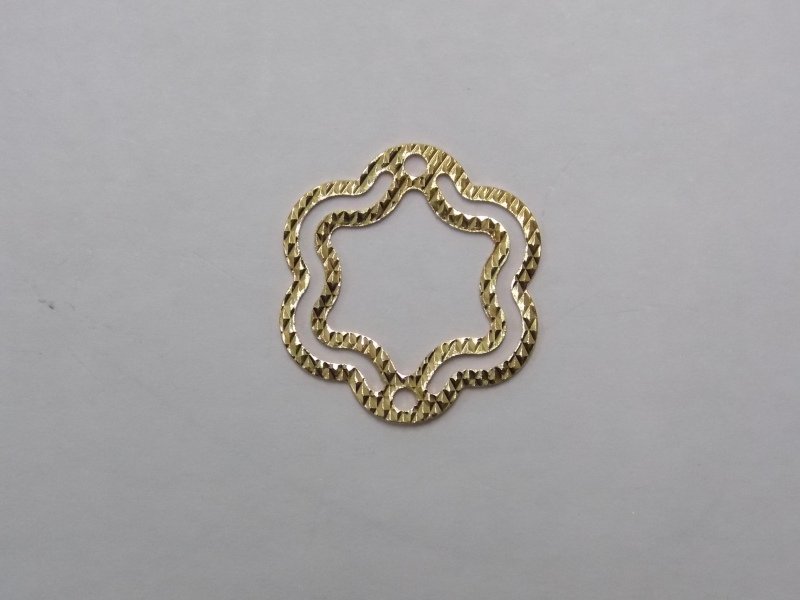 Clover Openwork Diamond-cut with 1 Bail Top 1 Bottom 17x19mm