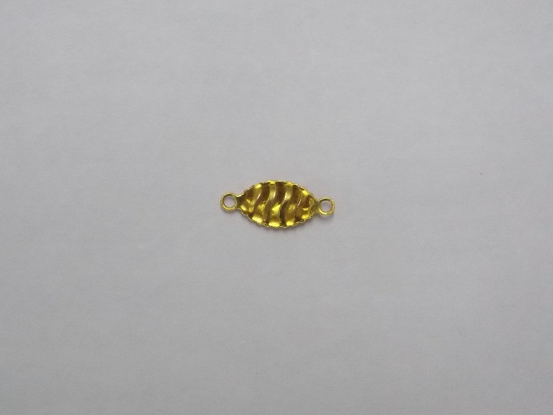 Oval Openwork with Bands with 2 Bails 4x10mm