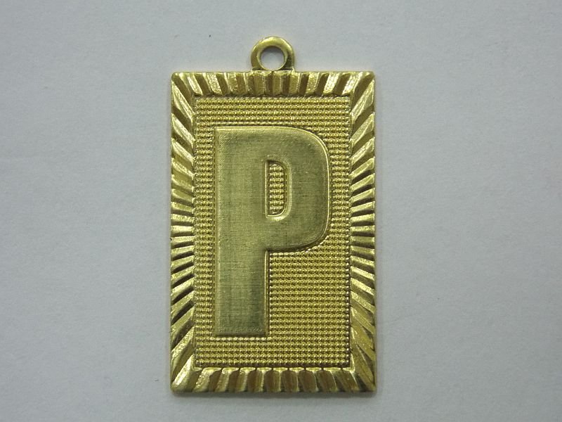 Rectangle 20mm Letter P with 1 Bail Straight with Edge Diamond-cut