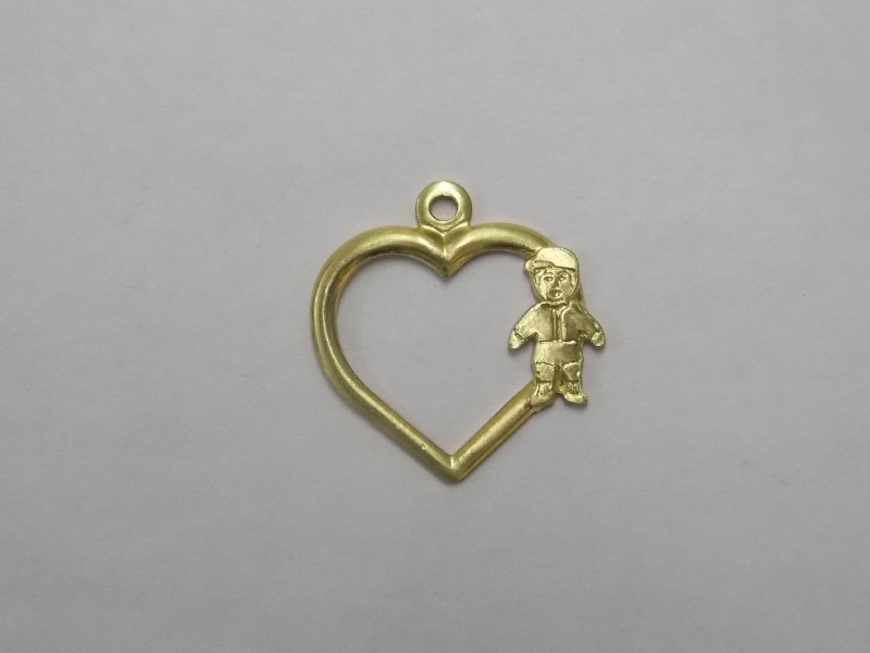Pendant 15mm Heart Openwork with Boy