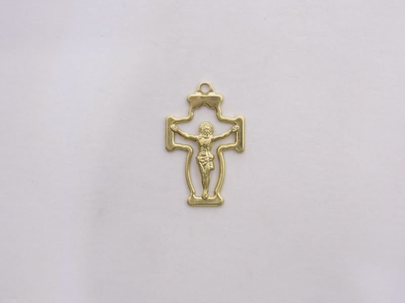 Cross Openwork with Christ 22mm
