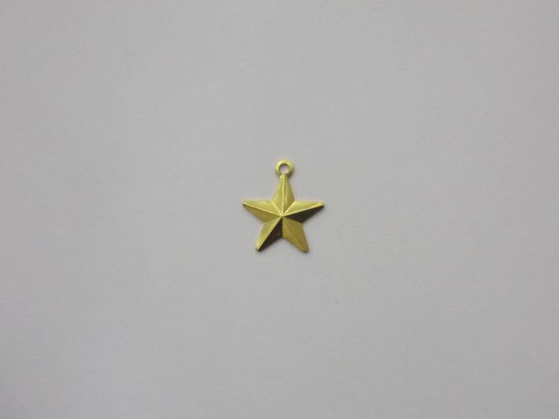 Star 10mm Diamond-cut with Bail