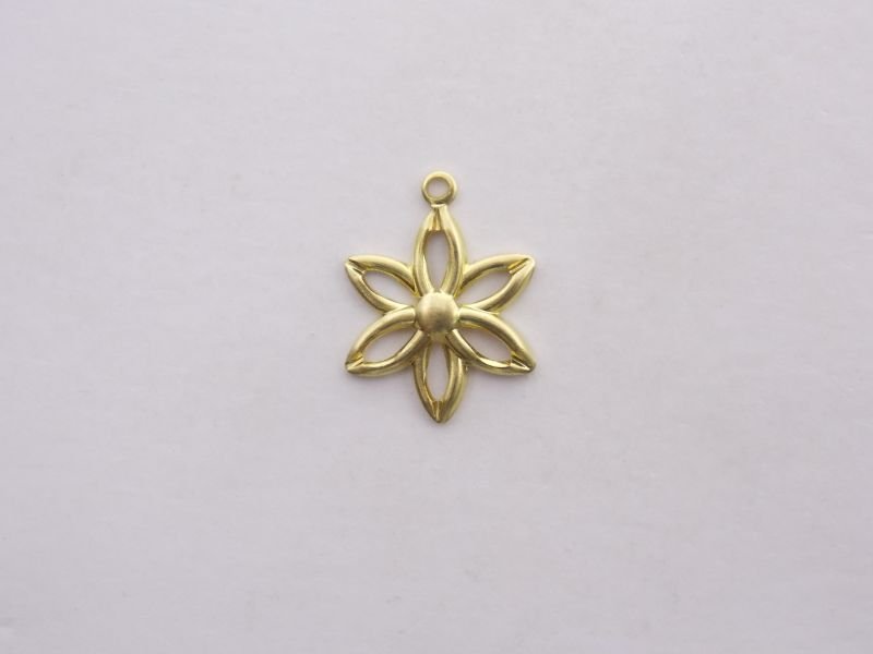 Flower with Petals Openwork 15mm with Bail