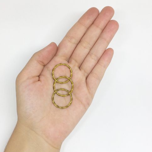 Jump Ring of 2 Wires Round Twisted 2.5X20.5 – Image 2